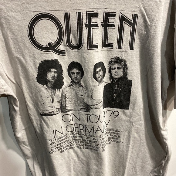 Queen Tour 79 Germany Graphic Tee - Picture 2 of 5